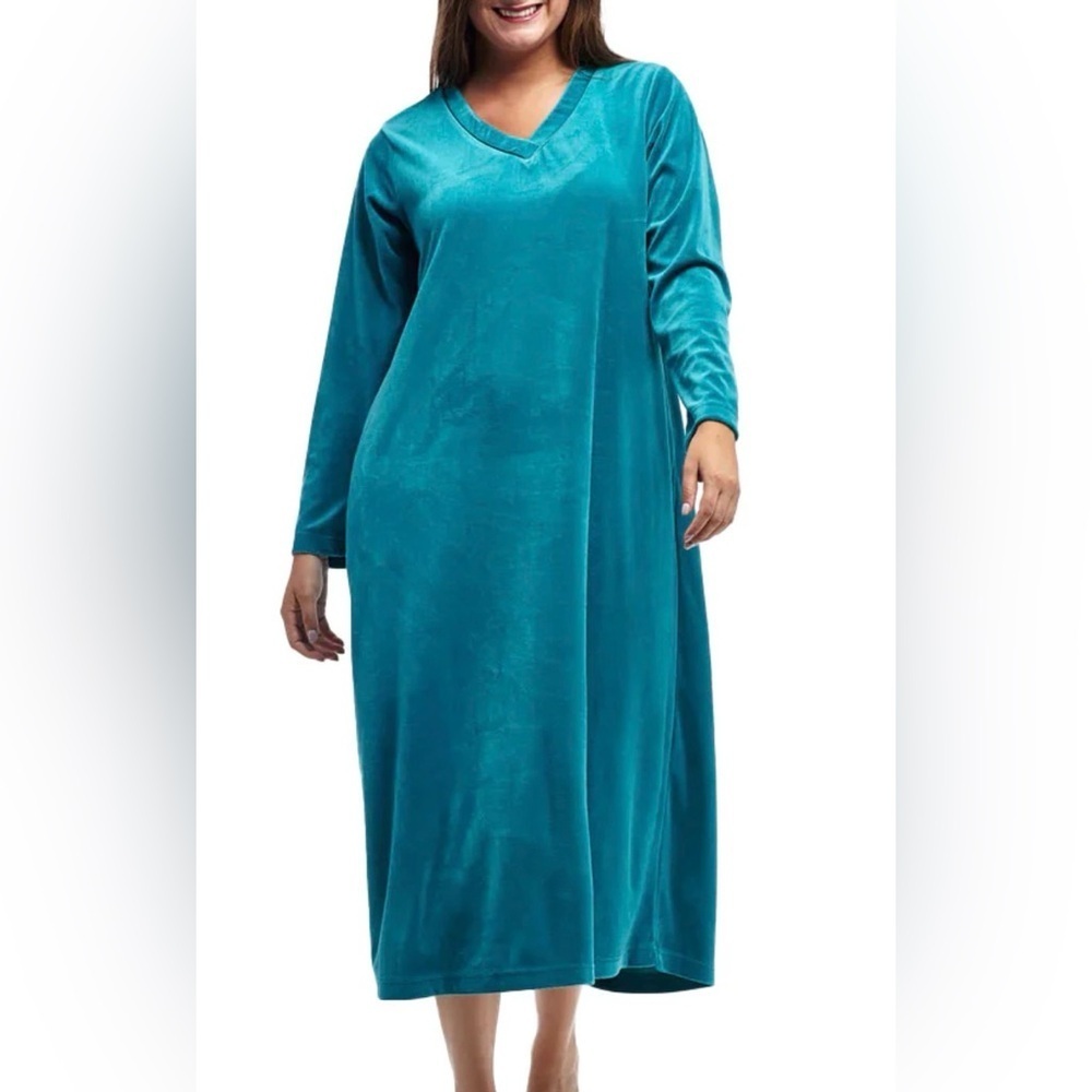 La Cera Long V-Neck Velour Dress Size XL
